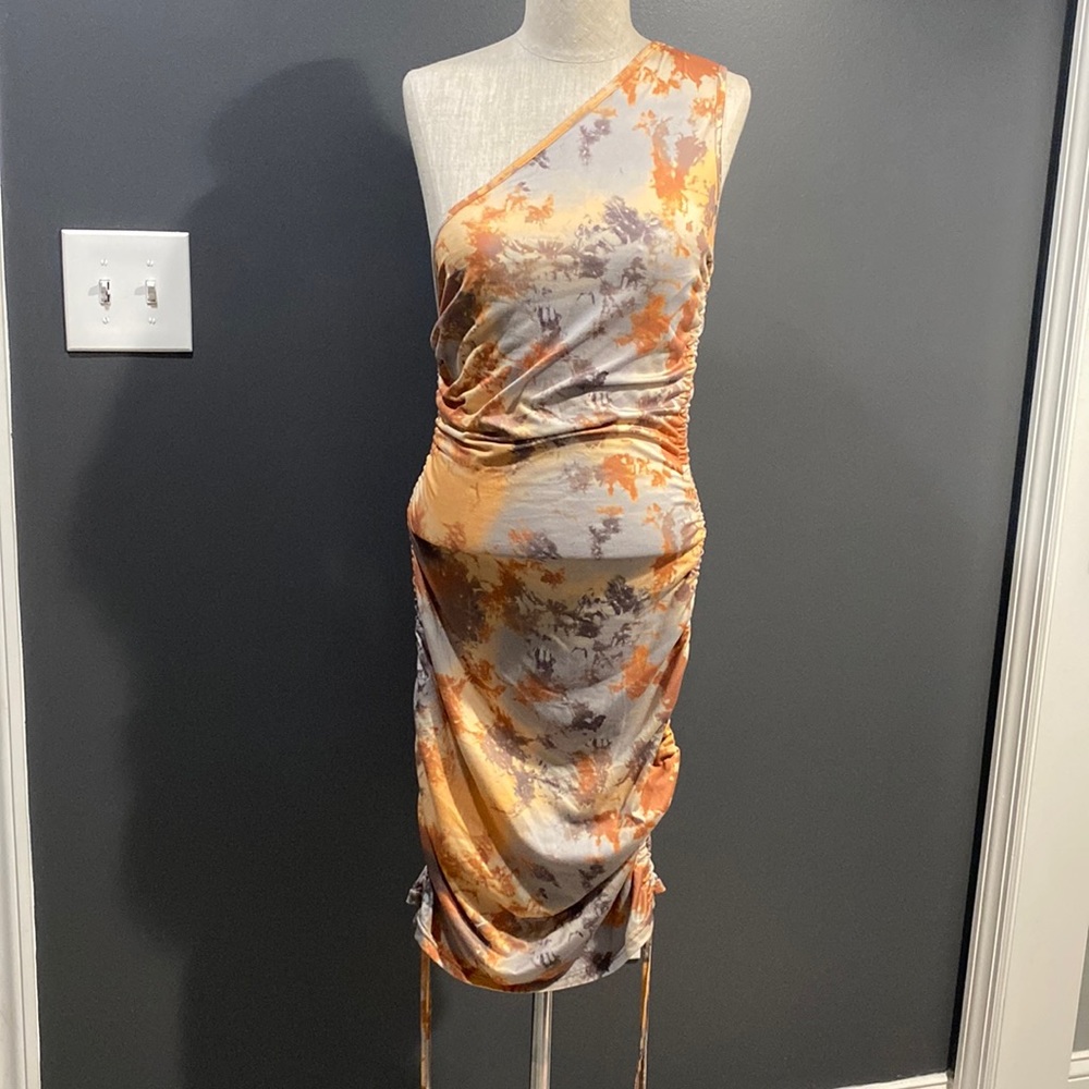 Side tie one shoulder dress size Large